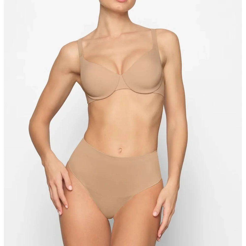 Skims Smoothing Intimates Unlined full Coverage Bra, Clay,‎ 34D - Picture 3 of 5